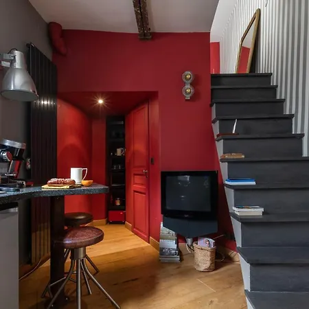 Appartement Place Des Victoires * Paris